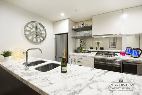 Platinum Luxury Stays At Freshwater Place - Australia Accommodation 15