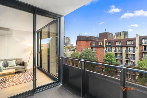 IFSuites (IFSTAYS) North Apartment - Australia Accommodation 43
