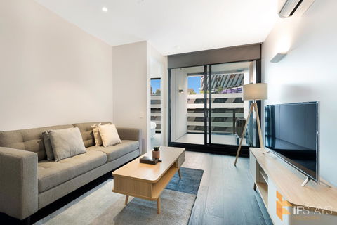 IFSuites (IFSTAYS) North Apartment - Australia Accommodation 11