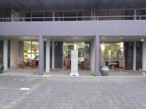 The Olive Tree Motel - Australia Accommodation 18
