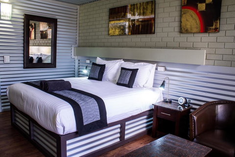 The Olive Tree Motel - Australia Accommodation 0