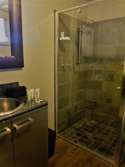 The Olive Tree Motel - Australia Accommodation 12