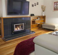 Lake Wendouree Luxury Apartments on Grove - Australia Accommodation