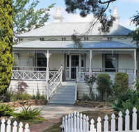 Fairbank House - Australia Accommodation