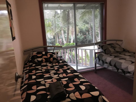Eagle Bay Views - Australia Accommodation 1
