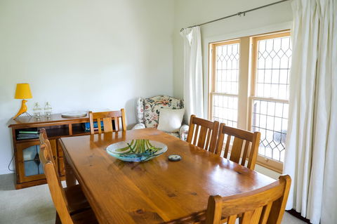 Miss Pym's Cottage - Australia Accommodation 36