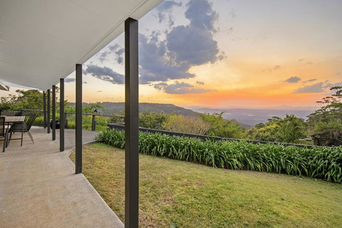 The Bird House - Australia Accommodation 0