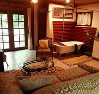 The Cabin - Australia Accommodation