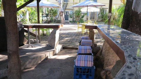 The Captain's Manor On Cook Unit 6 - Australia Accommodation 1