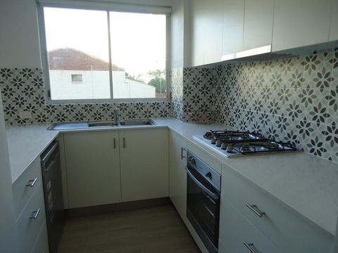 The Crest Apartments - Australia Accommodation 3