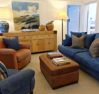 The Dewhurst - Sophisticated Entire CBD Apartment - Australia Accommodation