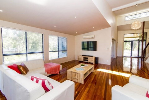 The Holiday House - Australia Accommodation 1