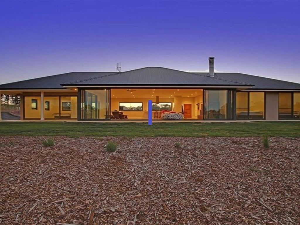 Tallong NSW Australia Accommodation