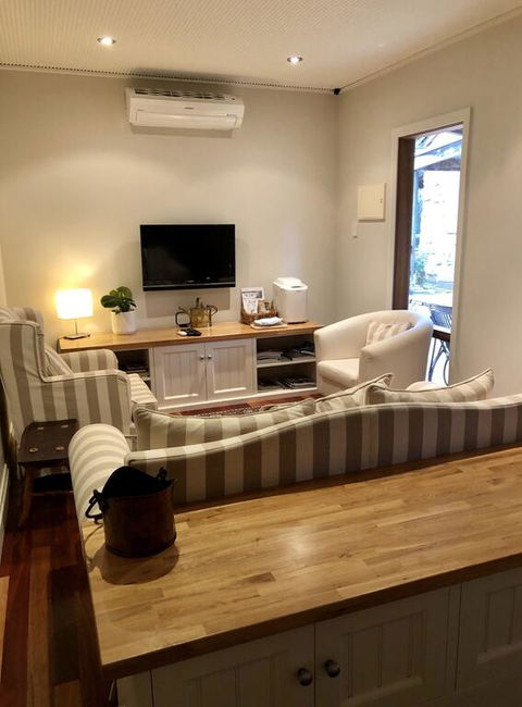 The Miners Cottage, Barossa - Australia Accommodation 3