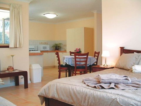 The Nosh & Nod - Avon Terrace - Australia Accommodation 1