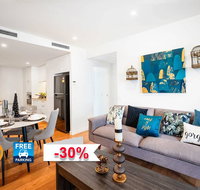 The Opulent Design APT in South Brisbane - Australia Accommodation