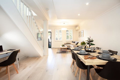 THE RENWICK - Hosted By: L'Abode Accommodation - Australia Accommodation 0