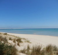 The Rosebud Beach Shack - Australia Accommodation