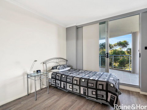 The Sanctuary #363 - 363/80 John Whiteway Drive - Australia Accommodation 2