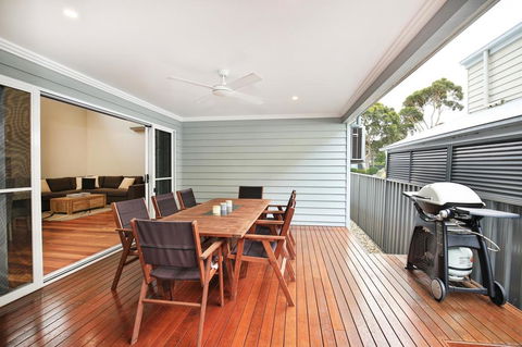 The Sands - Pet Friendly - 3 Min Walk To Beach - Australia Accommodation 1