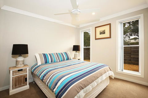 The Sands - Pet Friendly - 3 Min Walk To Beach - Australia Accommodation 3