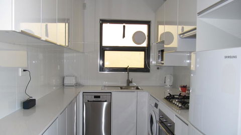 The Somerton Beach Retreat - Australia Accommodation 3