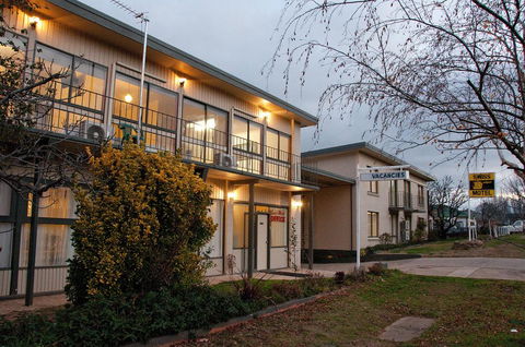 The Swiss Motel - Australia Accommodation 0