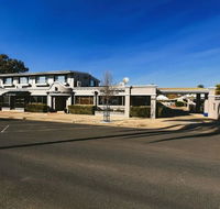 The Town House Motor Inn - Australia Accommodation