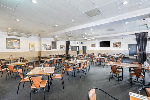 The Union Club Hotel - Australia Accommodation 1