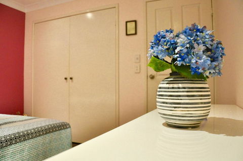 TL Warmest Homestay - Australia Accommodation 3