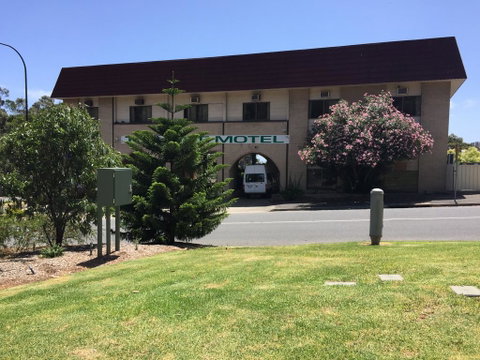 Tollgate Motel - Australia Accommodation 0