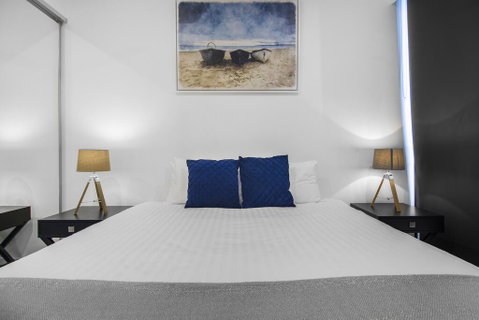 Top Floor 3 Bed Apartment With Million Dollar Views - Australia Accommodation 3