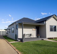 Topaz Cottage - Australia Accommodation