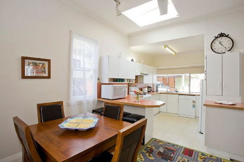 Torquay Retreats Aus - ThirtyOne Pride - Australia Accommodation 3