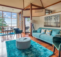Tranquil Lake House - Perfect City Escape to relax - Australia Accommodation
