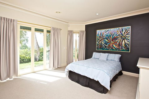 Tranquill Garden Hideaway - Australia Accommodation 0