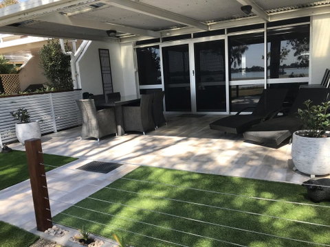 TREAT YOURSELF To Something Special! - Australia Accommodation 1