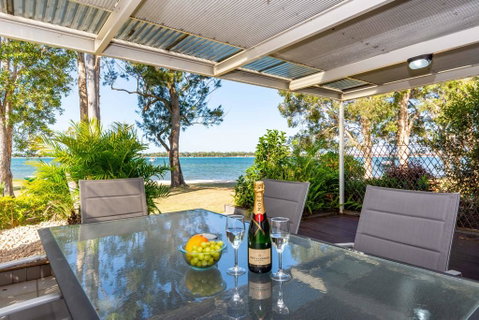 TREAT YOURSELF To Something Special! - Australia Accommodation 0