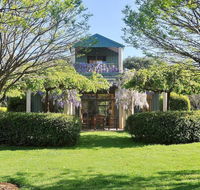 Tree Elle Retreat - Australia Accommodation