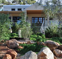 Tree Lodge - Australia Accommodation