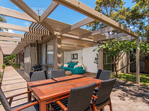 True Blue - Australia Accommodation 2