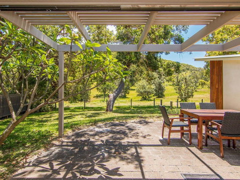 True Blue - Australia Accommodation 3