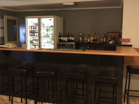 True Blue Motor Inn - Australia Accommodation 2