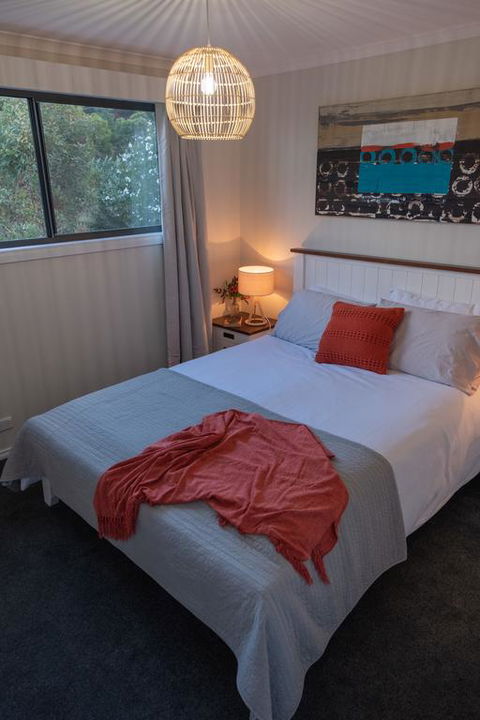 Tully Cottage B&B - Australia Accommodation 3