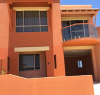 Tuscany Townhouse 3-4 - Australia Accommodation