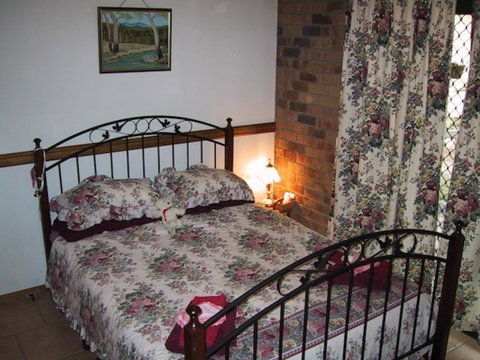 Twilight Grove Farm - Australia Accommodation 0