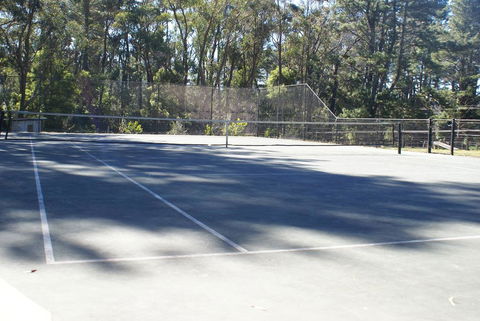 Twin Falls Bush Cottages - Australia Accommodation 2