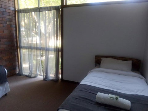 Twinkle Tree's Cottage - Australia Accommodation 1