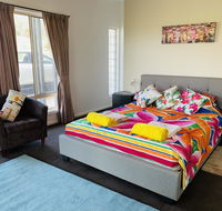 Two Dams Estate - Retreat  Relax - Australia Accommodation