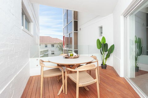 ULTIMATE BONDI LIVING - Australia Accommodation 2